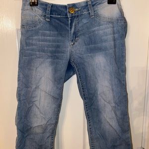 Blue jean Capris